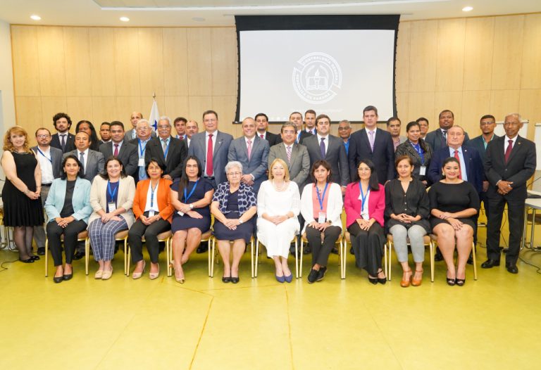 Encuentro Internacional entre Contralores y Parlamentarios se convierte en un hito en la historia institucional Latinoamericana