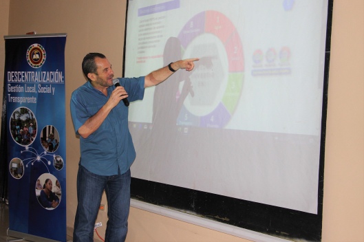 Seminario sobre transparencia con autoridades electas de Herrera