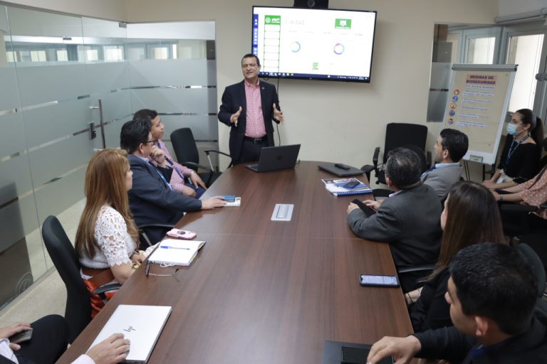 Panamá se convierte en referente Estadístico Nacional del Salvador