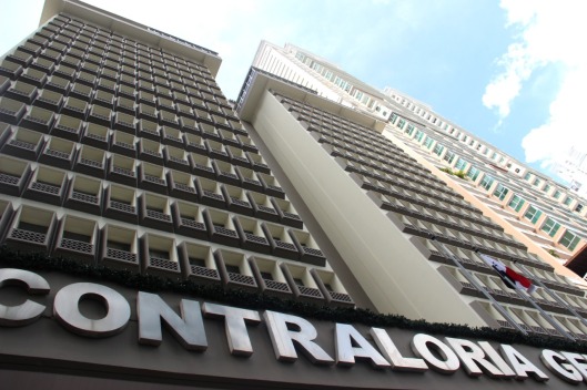 Contraloría audita para asegurar que en la planilla 172 no haya “botellas”