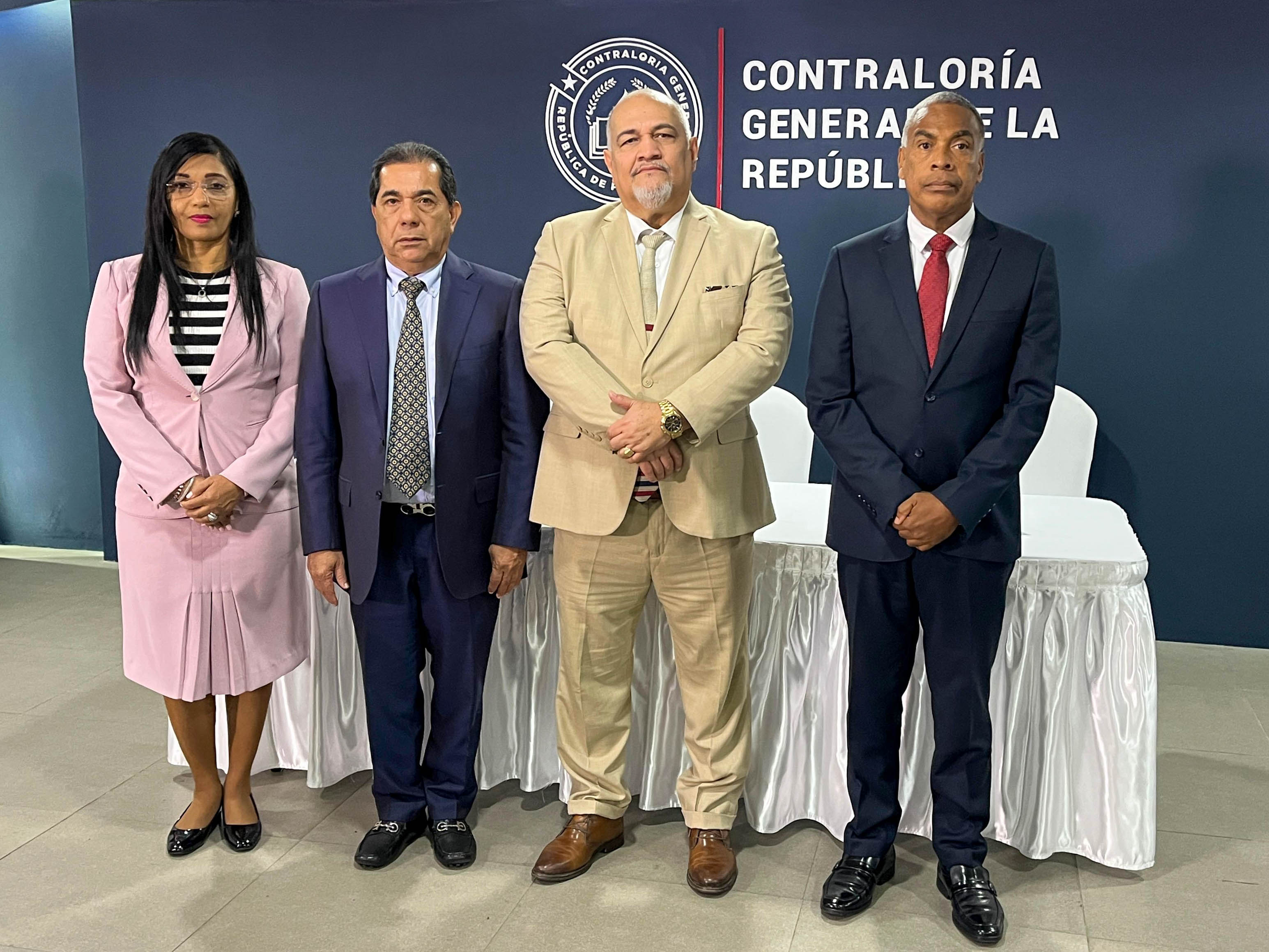 Contraloría presenta informe métodos en cifras 2024