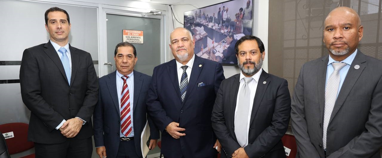 Comisión de Presupuesto aprueba crédito adicional para la Contraloría General de la República