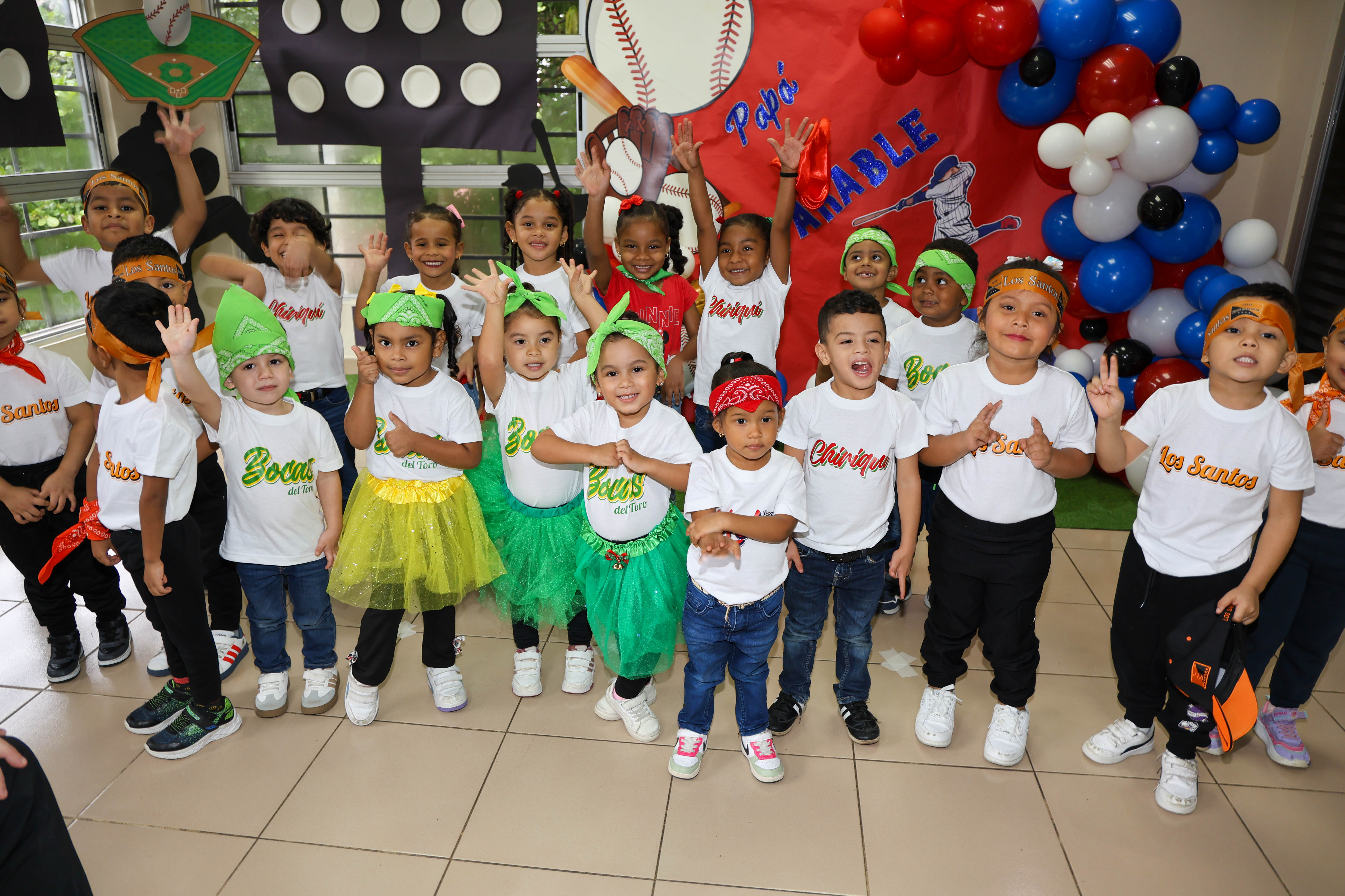 Contraloría celebra con alegría el Día del Padre