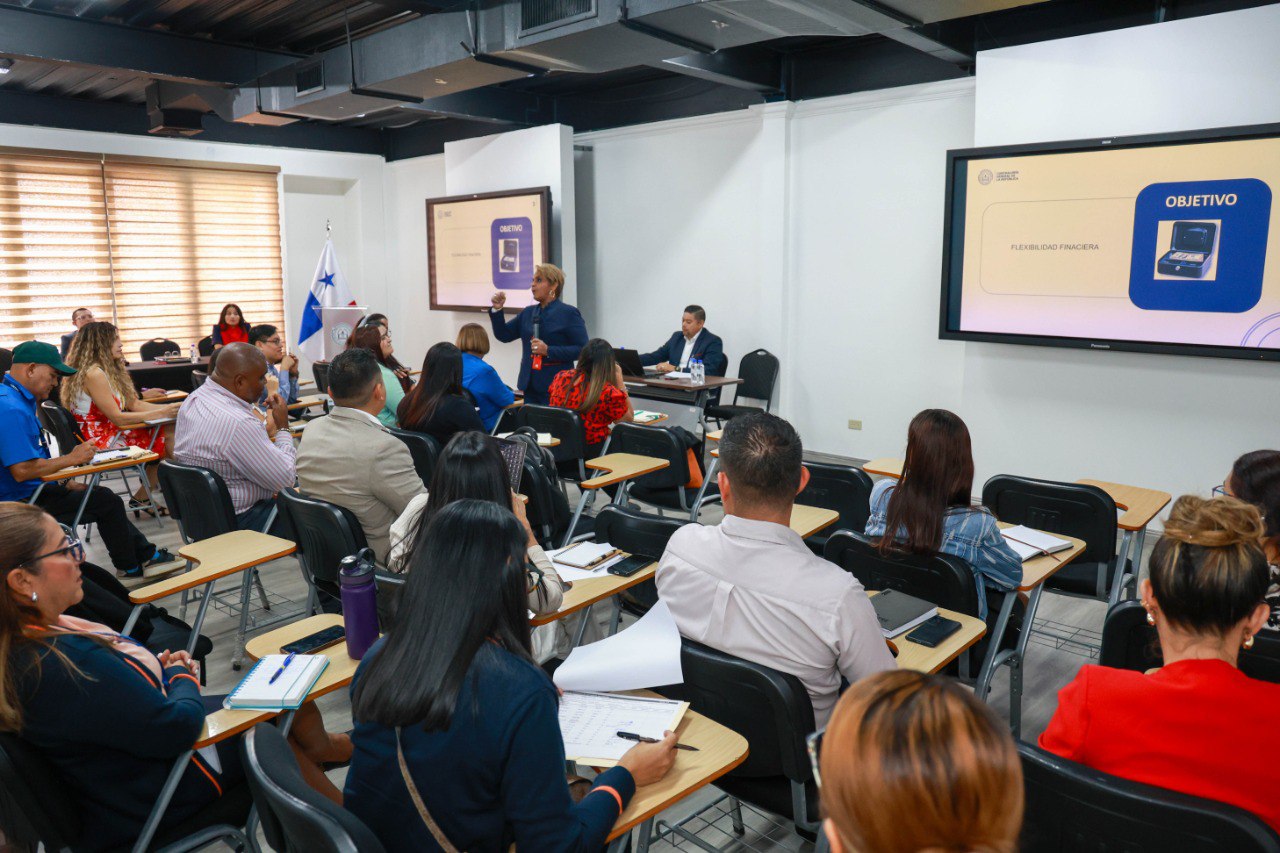 Contraloría capacita a instituciones sobre la V Versión del Manual de Procedimientos para el uso de Caja Menuda
