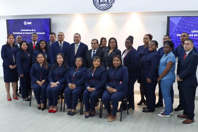 Contraloría lanza la Licenciatura en Control Gubernamental con el respaldo de la Universidad de Panamá