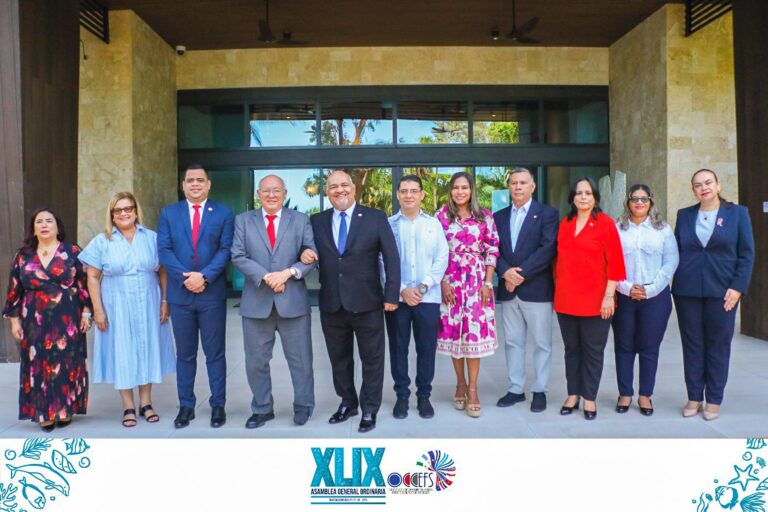 Subcontralor General de Panamá participa en la XLIX Asamblea General Ordinaria de la OCCEFS