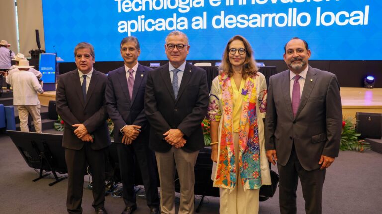 Tercer Foro de Líderes Locales 2025 impulsa la tecnología como motor del desarrollo