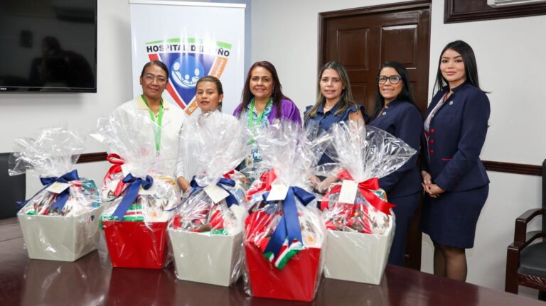 Contraloría General realiza donación al Hospital del Niño