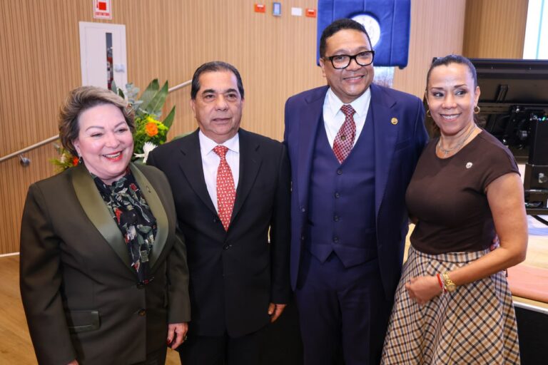 CSS presenta logros en salud, legalidad y tecnología en su primer año de gestión