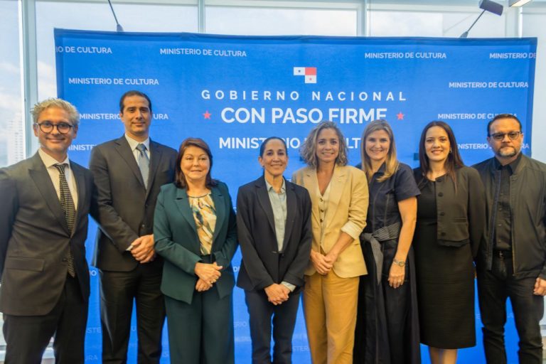 Director del INEC participa en reunión anual de la Comisión de Industrias Creativas y Culturales