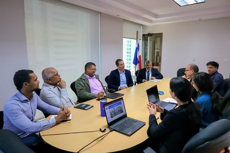 INEC y Secretaría de Energía fortalecen cooperación para la elaboración del Plan Energético Nacional 2026–2040