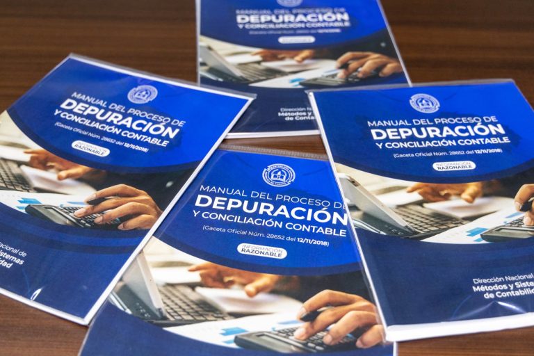 Contraloría presenta a MINSA y al MINSEG manual de depuración y conciliación contable del sector público