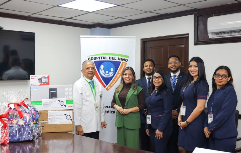Aporte solidario de servidores públicos beneficia al Hospital del Niño con equipos e insumos esenciales
