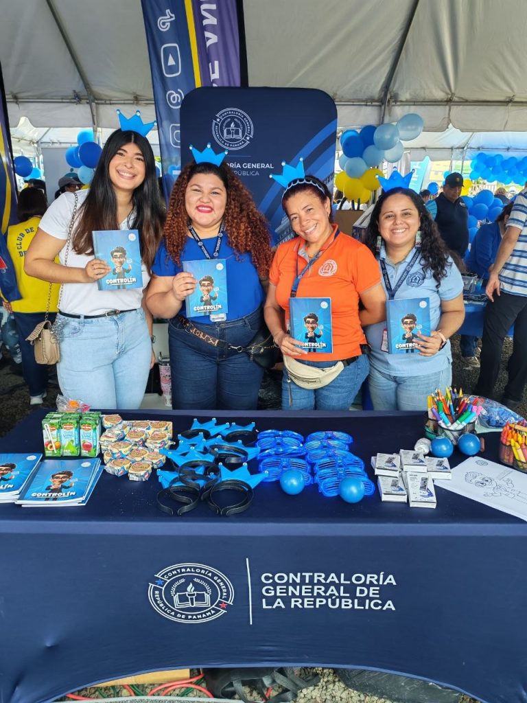 Contraloría participó en el V Festival Cultura Azul promoviendo la inclusión y el bienestar social